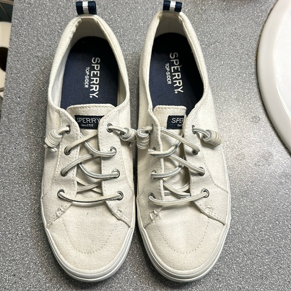 Sperry Shoes - Sperry White Sneaker size 9